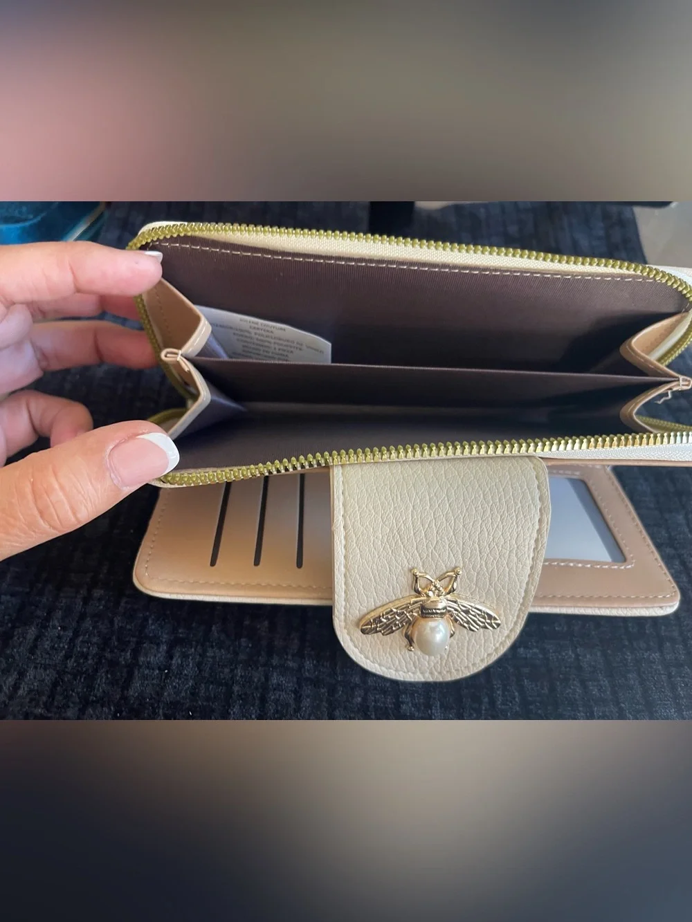 Cream Quilted Bee Accent Women's Wallet